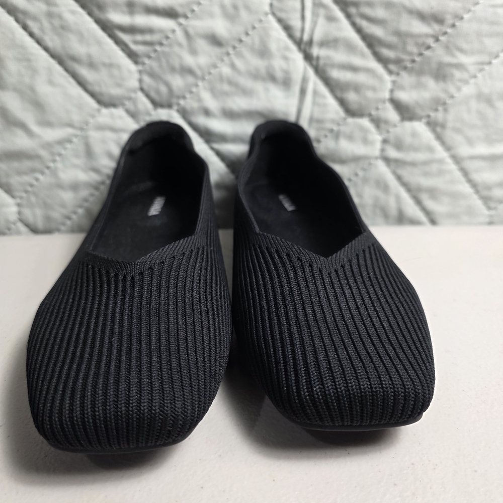 Vivaia Margot 2.0 Square Toe V-Cut Women's
Size 40 - Picture 8 of 9